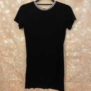t-shirt dress